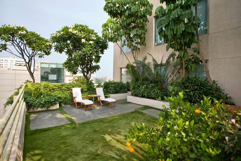 Hyatt Centric Mg Road Bangalore Exterior photo The Park, New Delhi