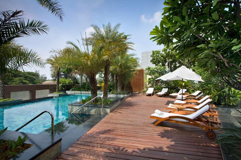 Hyatt Centric Mg Road Bangalore Exterior photo The Park, Hyderabad