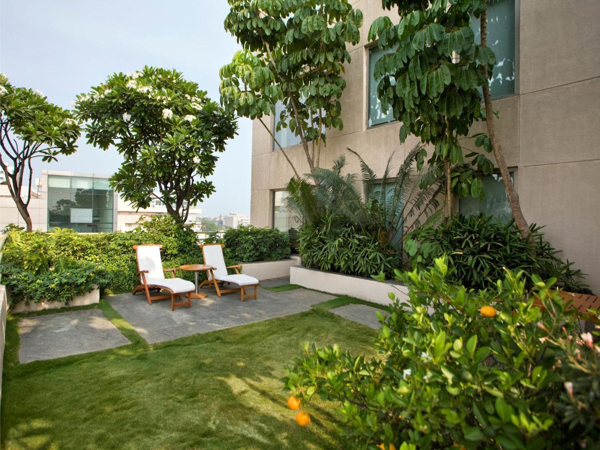 Hyatt Centric Mg Road Bangalore Room photo The Park, New Delhi