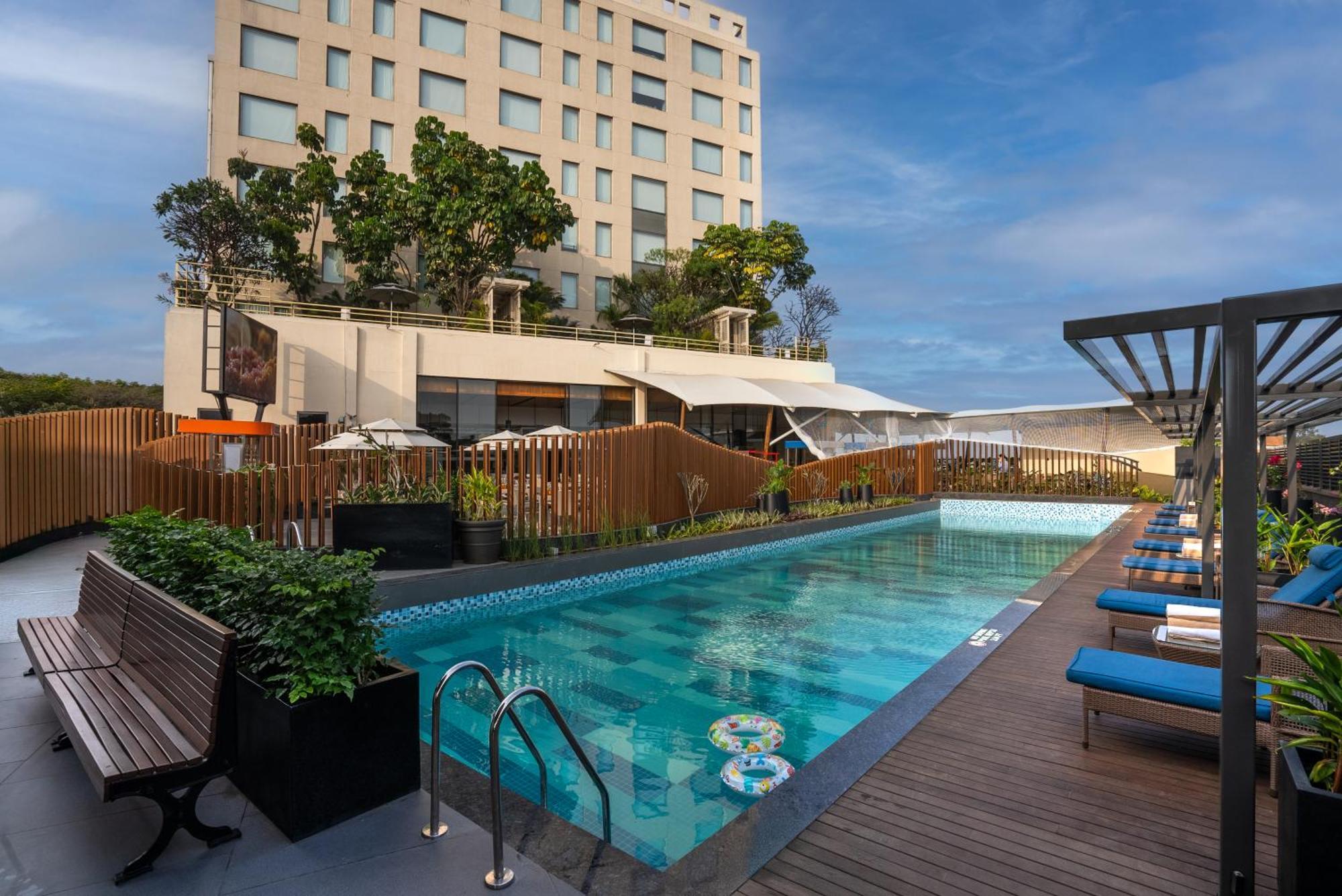 Hyatt Centric Mg Road Bangalore Exterior photo The Park, Hyderabad